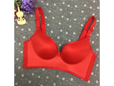 廣東服裝布料激光切割機生產(chǎn)廠(chǎng)家教你內衣行業(yè)的這道工序這樣做